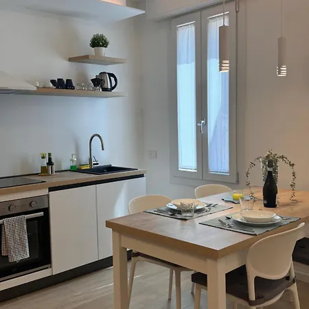Zeta Apartment *